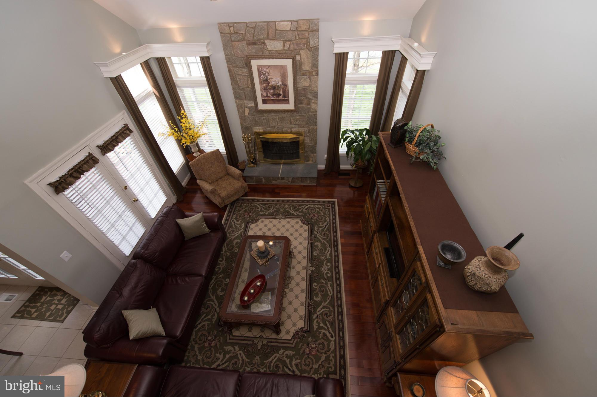 ASHBURN VILLAGE - Residential