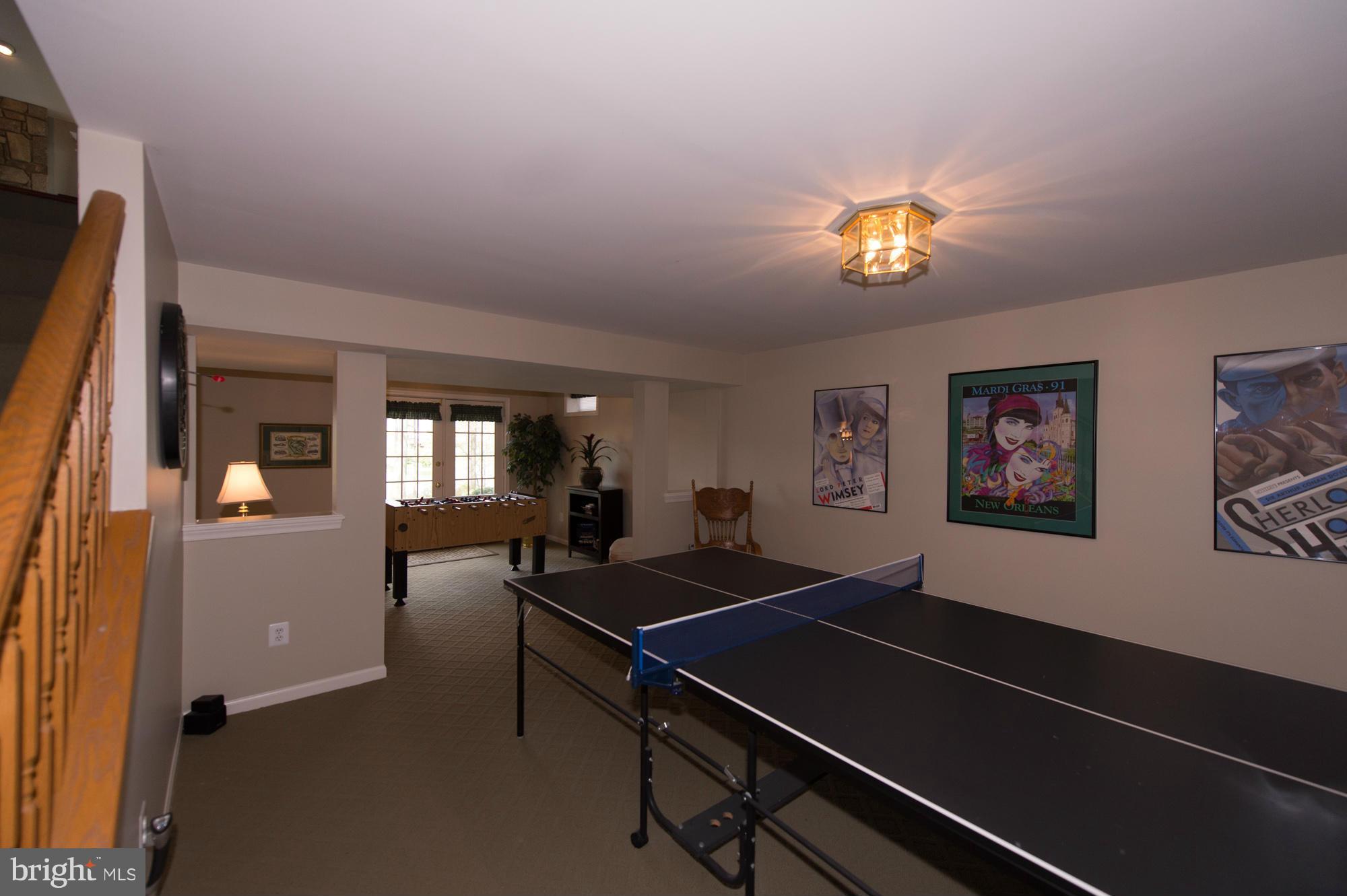 ASHBURN VILLAGE - Residential