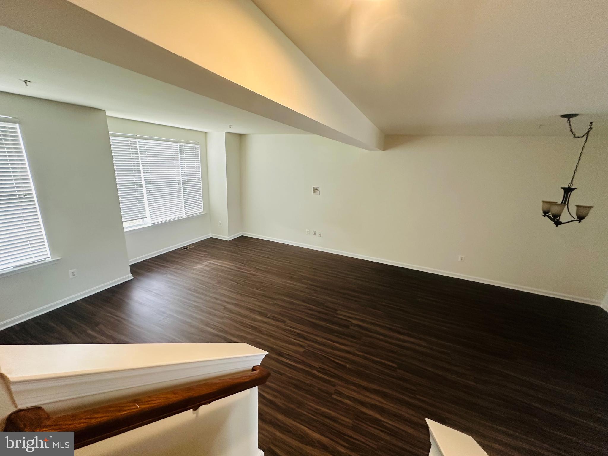 BRINKLEY MANOR - Residential Lease