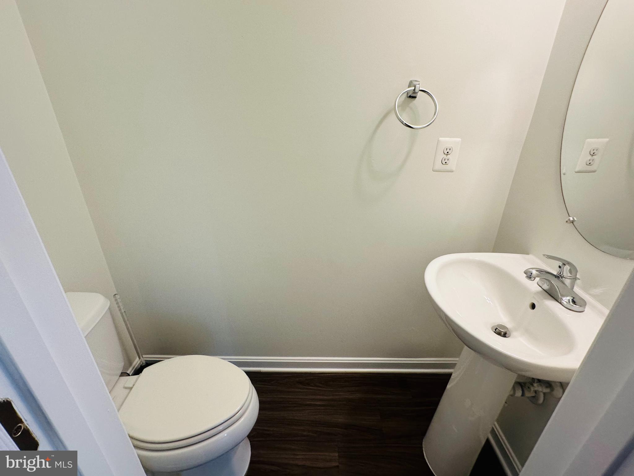 BRINKLEY MANOR - Residential Lease