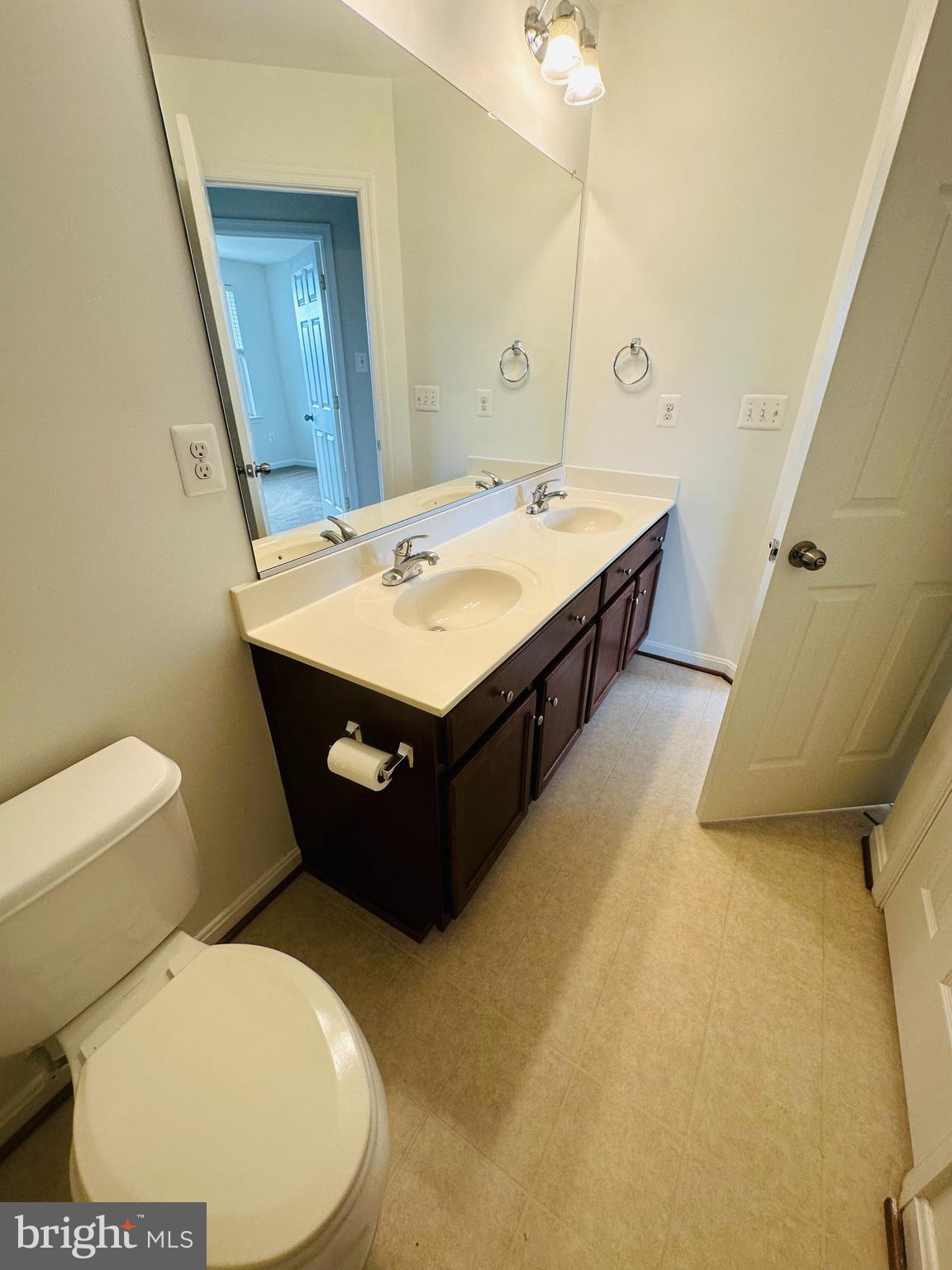 BRINKLEY MANOR - Residential Lease