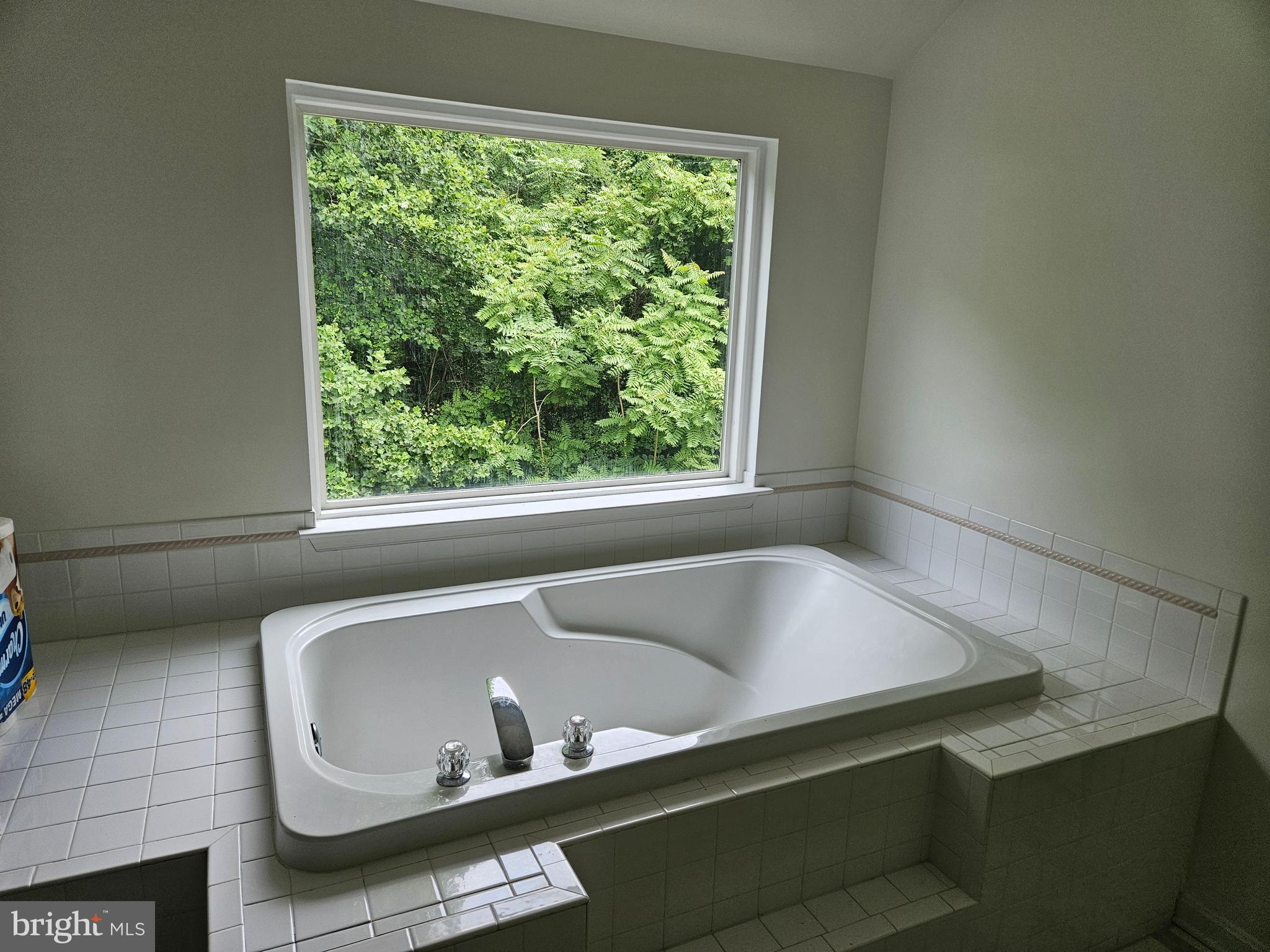 KINGS CREEK ESTATES - Residential