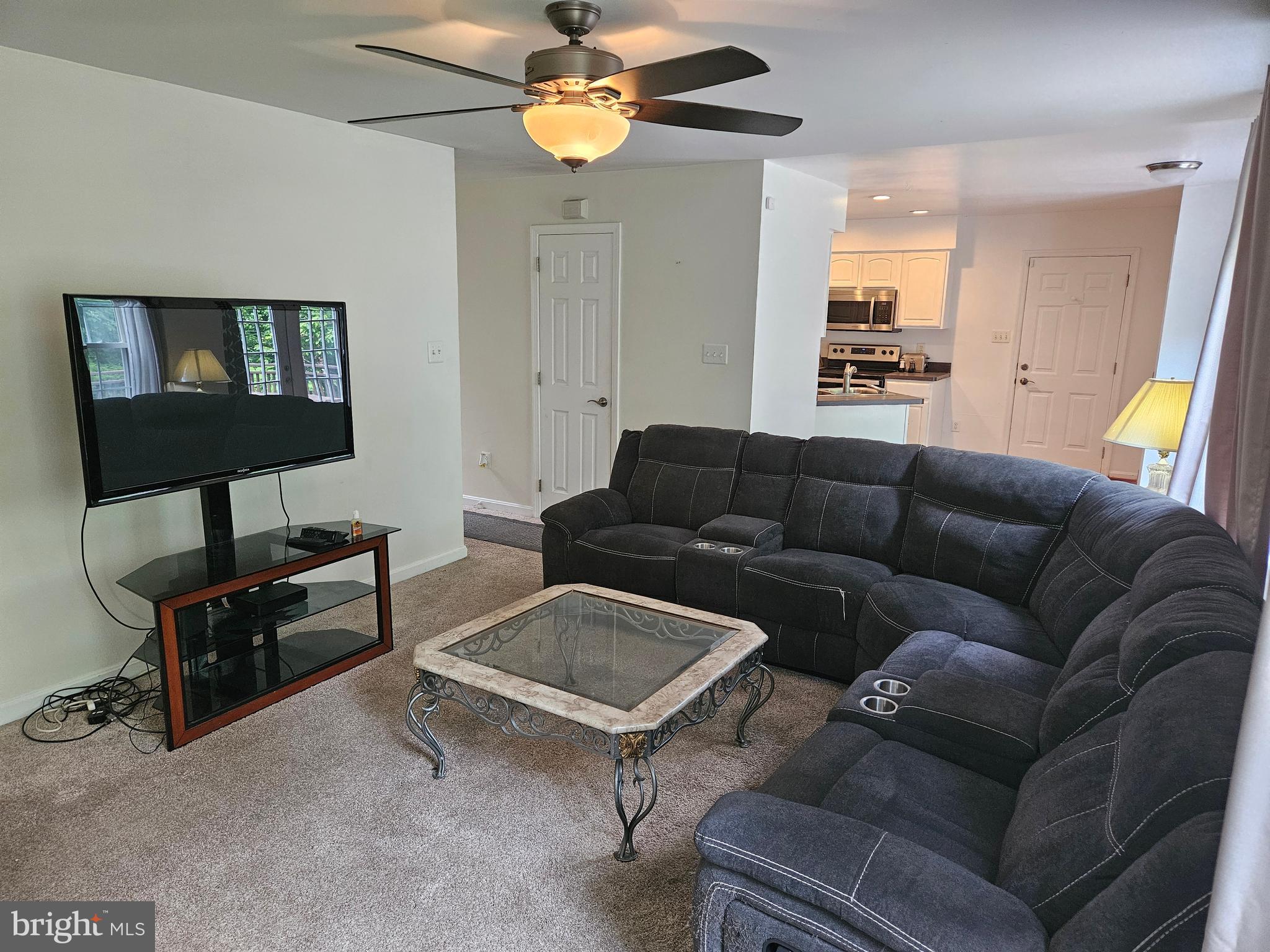 5320 MAJESTY LANE