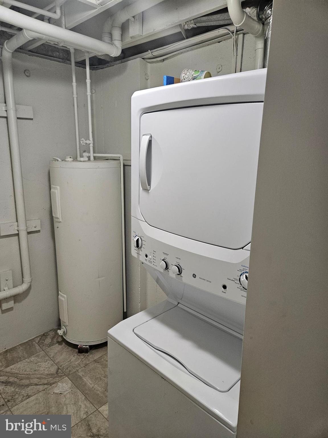 KINGS CREEK ESTATES - Residential