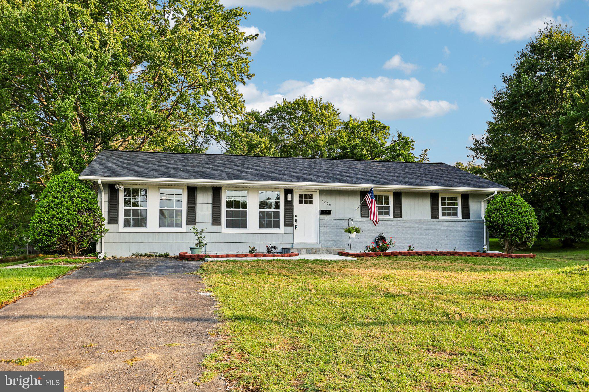 7200 VELLEX LANE