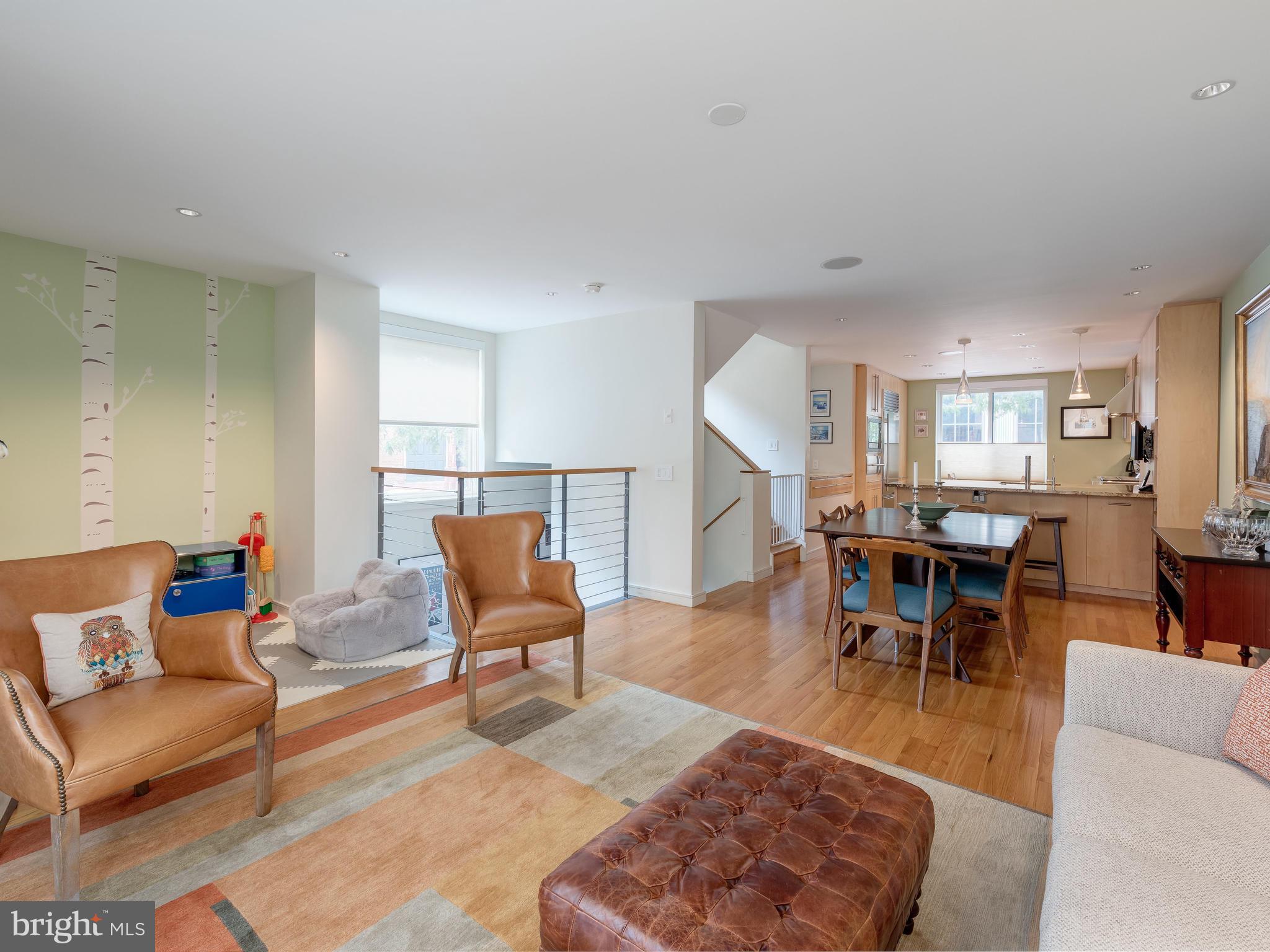 SOCIETY HILL - Residential