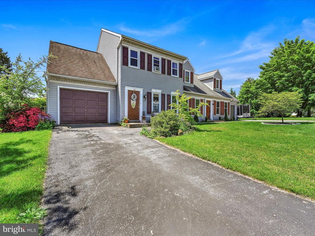 Photo of 24 Beech Lane, Elizabethtown, PA 17022 (MLS # PALA2050454)