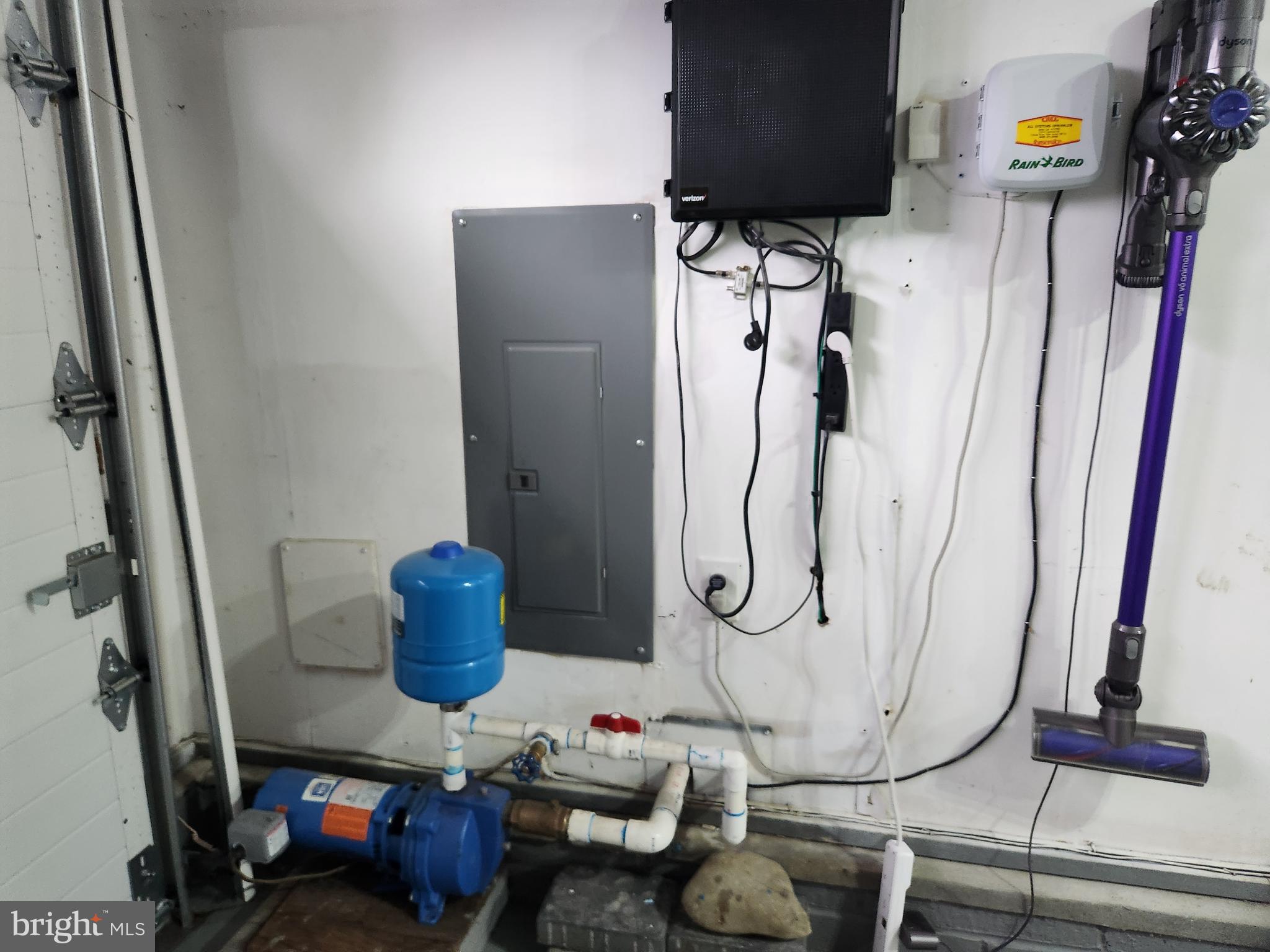 SILVER RIDGE PARK EAST - Residential