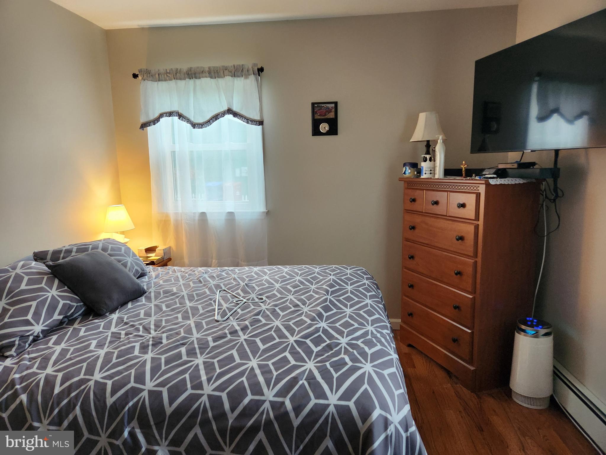 SILVER RIDGE PARK EAST - Residential