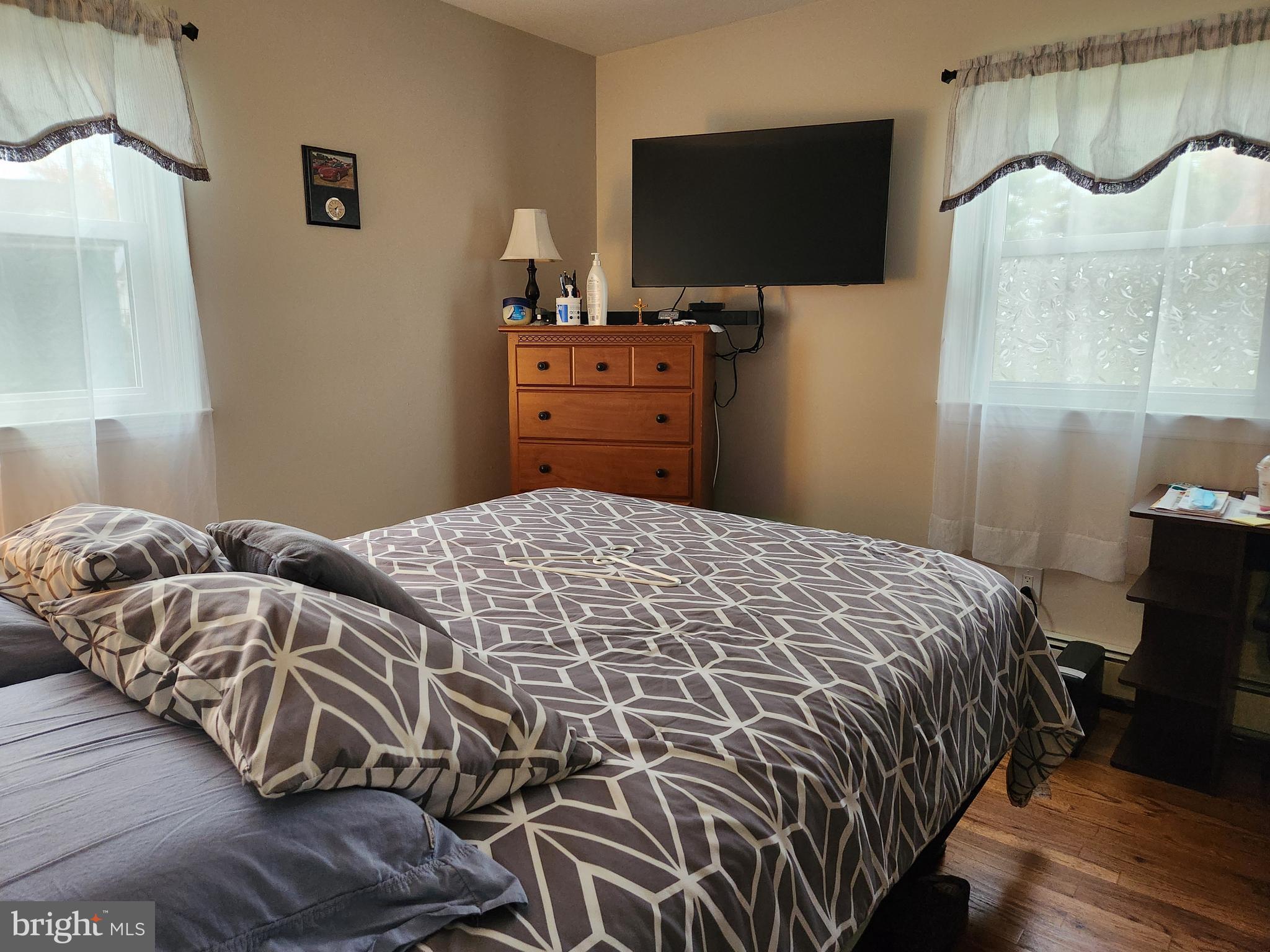 SILVER RIDGE PARK EAST - Residential