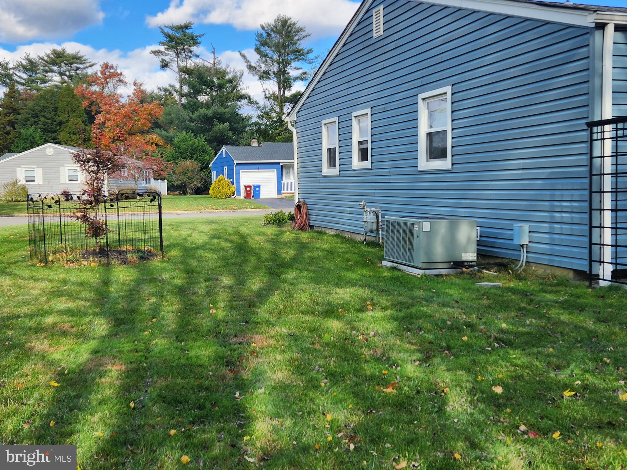 SILVER RIDGE PARK EAST - Residential