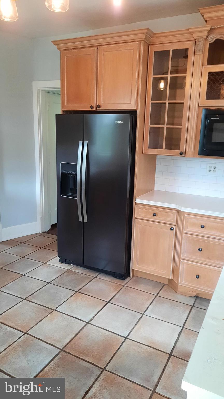 BELLEVUE PARK - Residential Lease