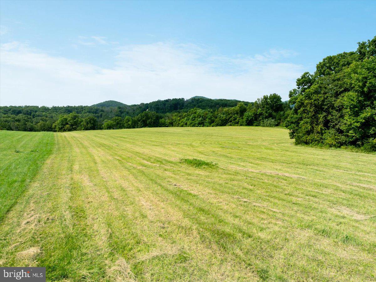 STRASBURG ROAD - LOT B3