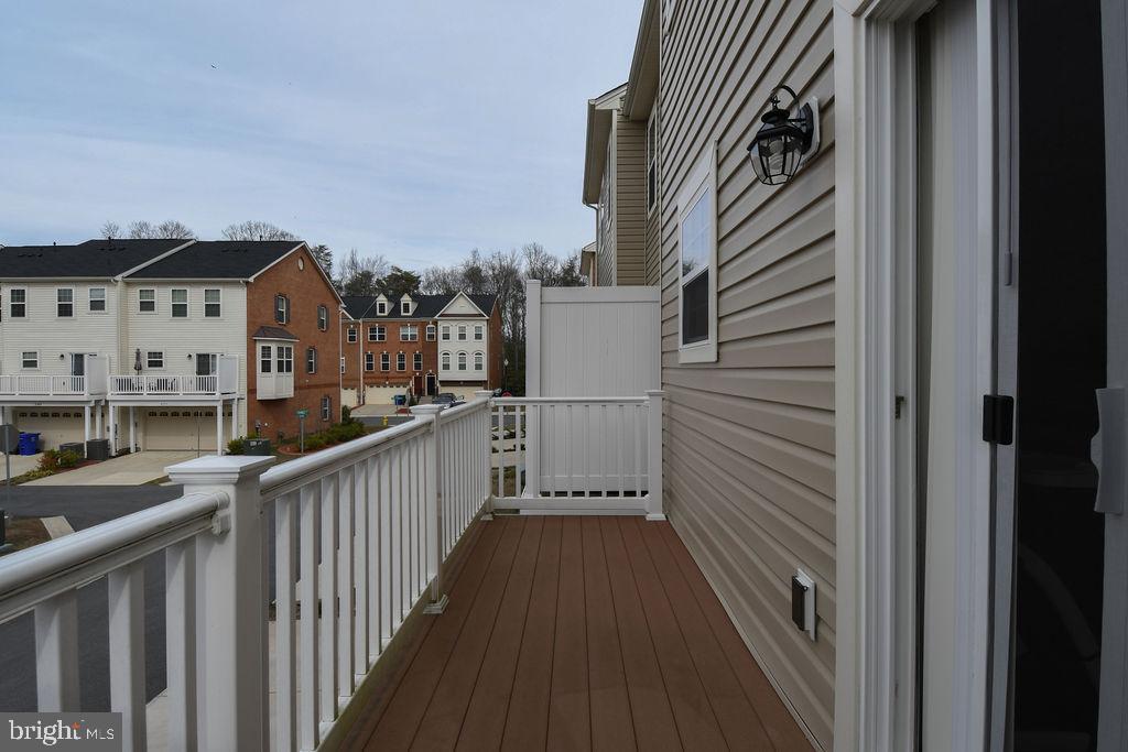 CHELSEA MANOR - Residential Lease