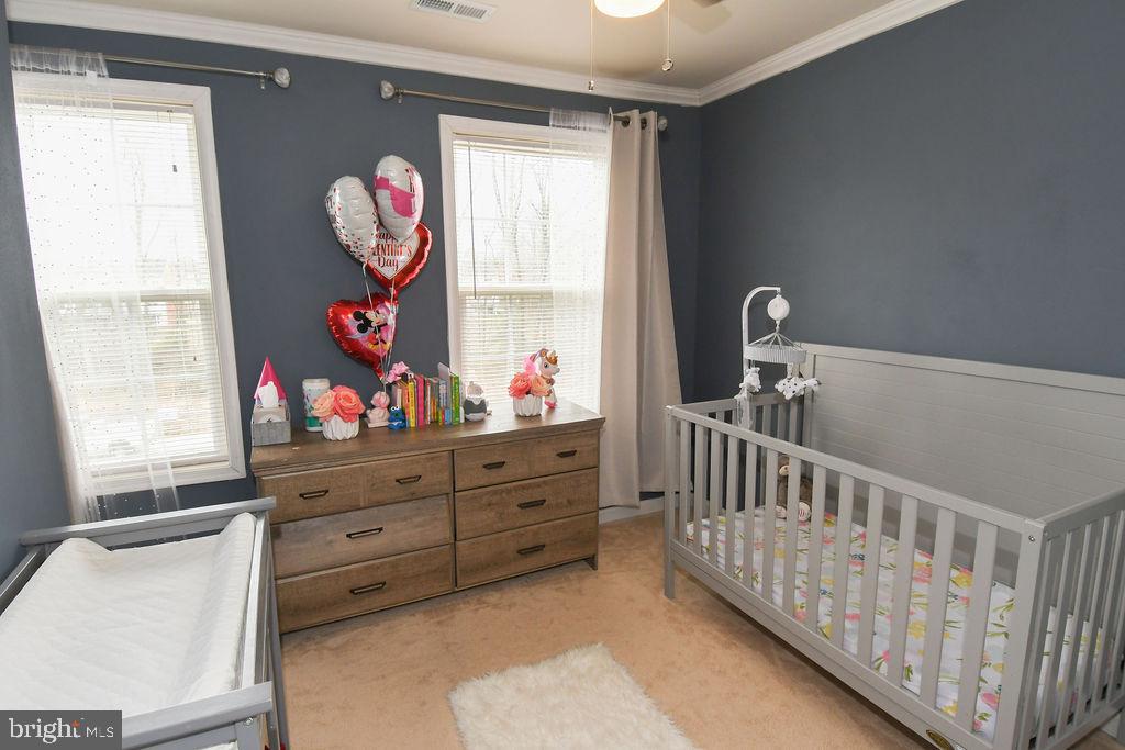 CHELSEA MANOR - Residential Lease