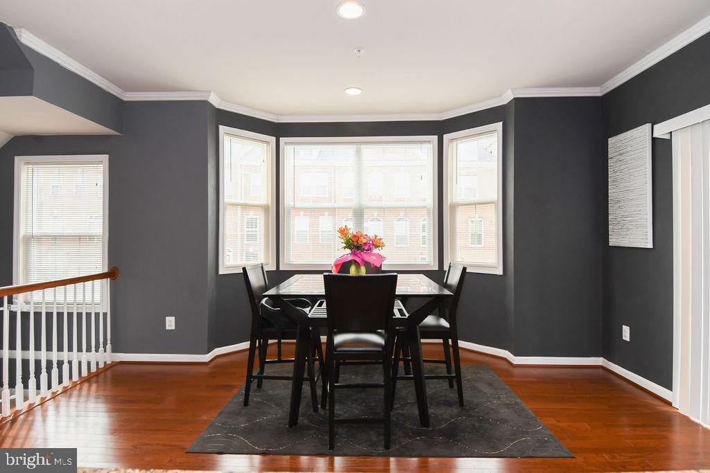 CHELSEA MANOR - Residential Lease