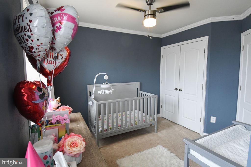 CHELSEA MANOR - Residential Lease