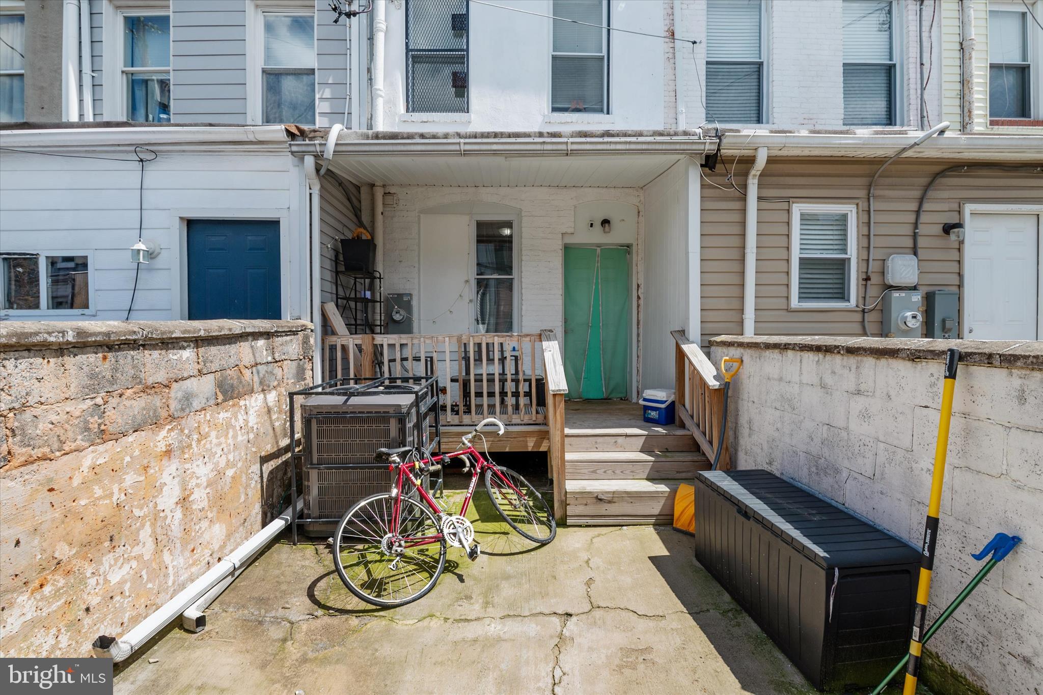 WASHINGTON VILLAGE - Residential