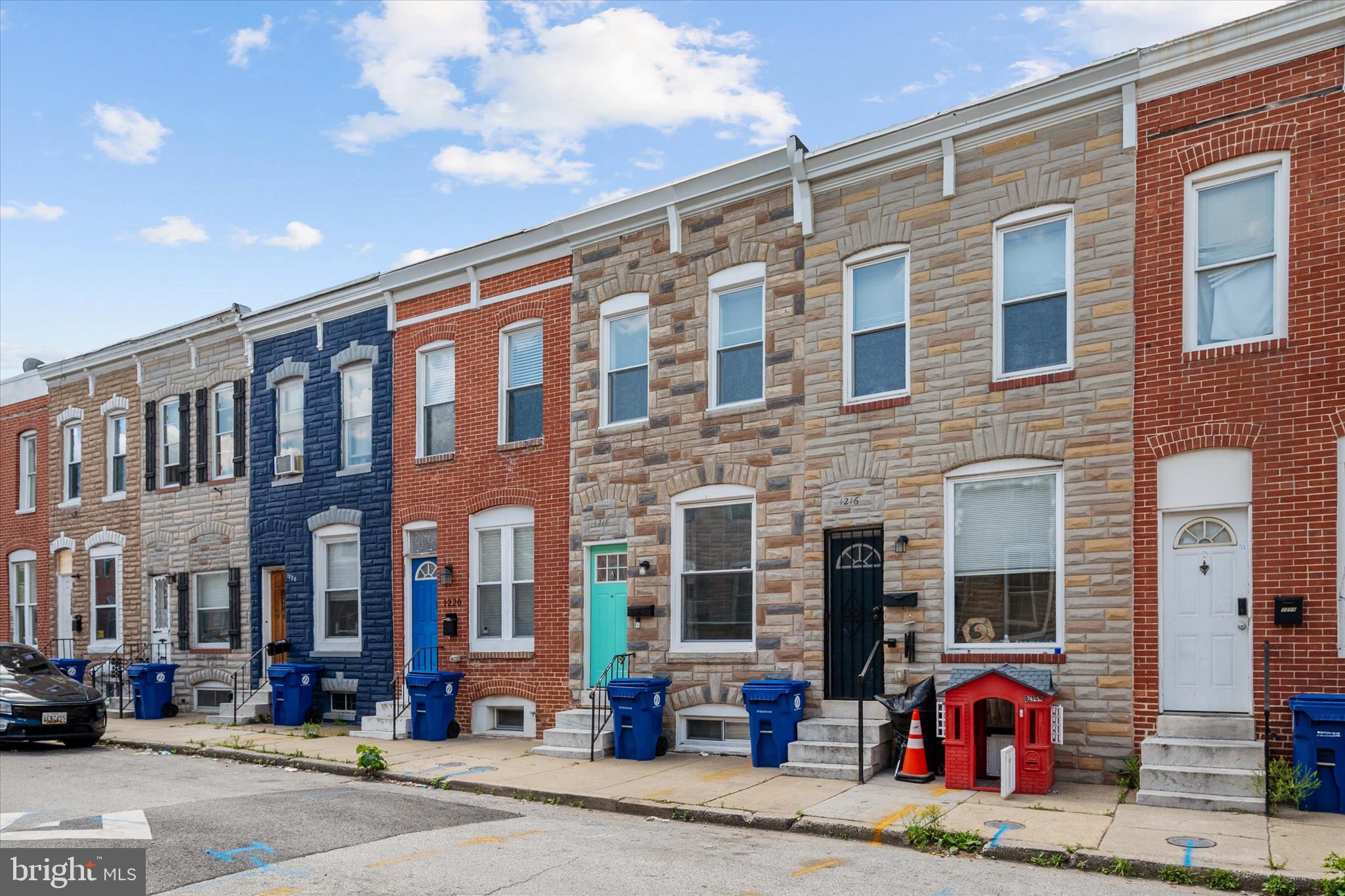 WASHINGTON VILLAGE - Residential