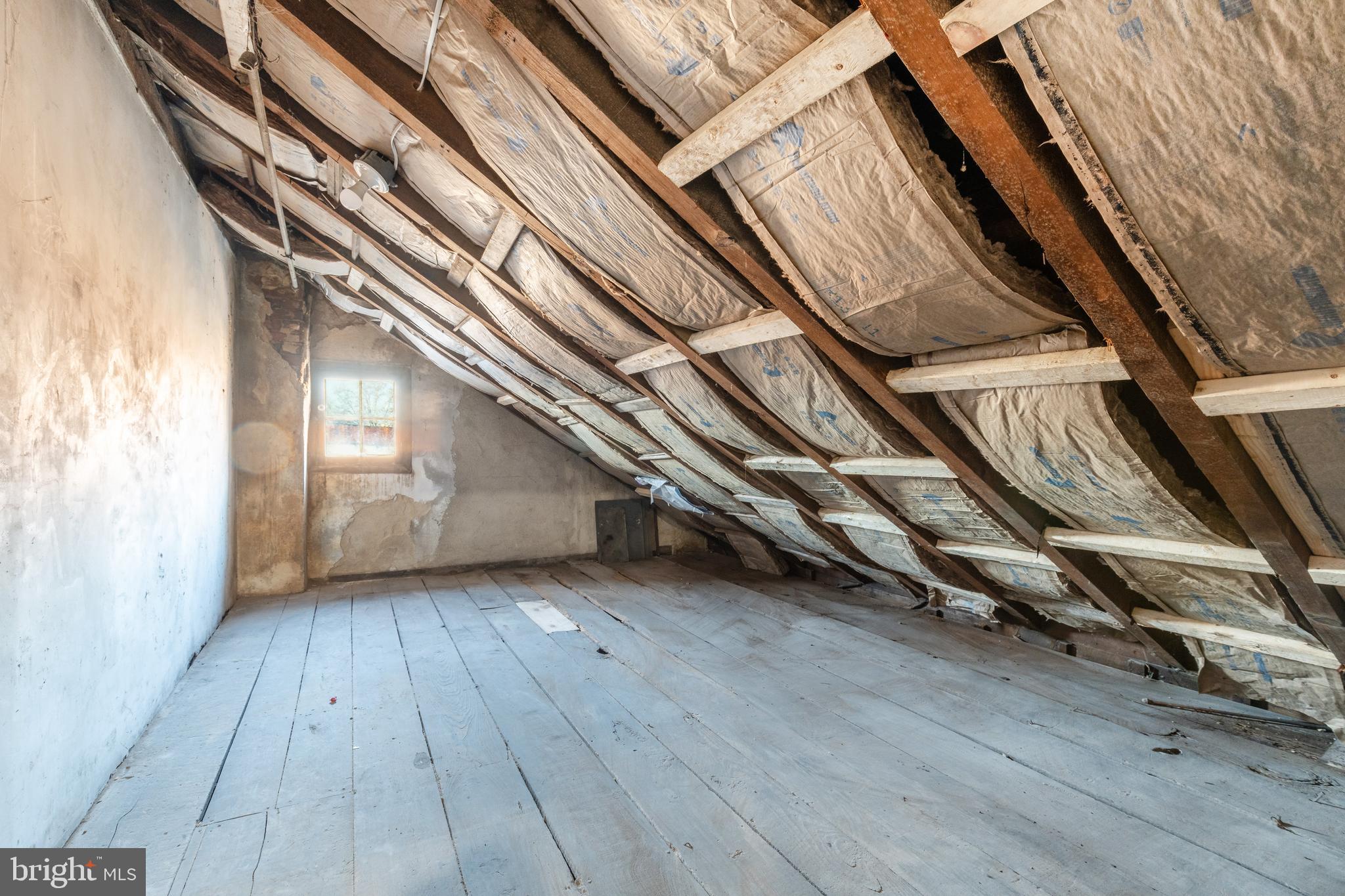 BELMONT - Residential