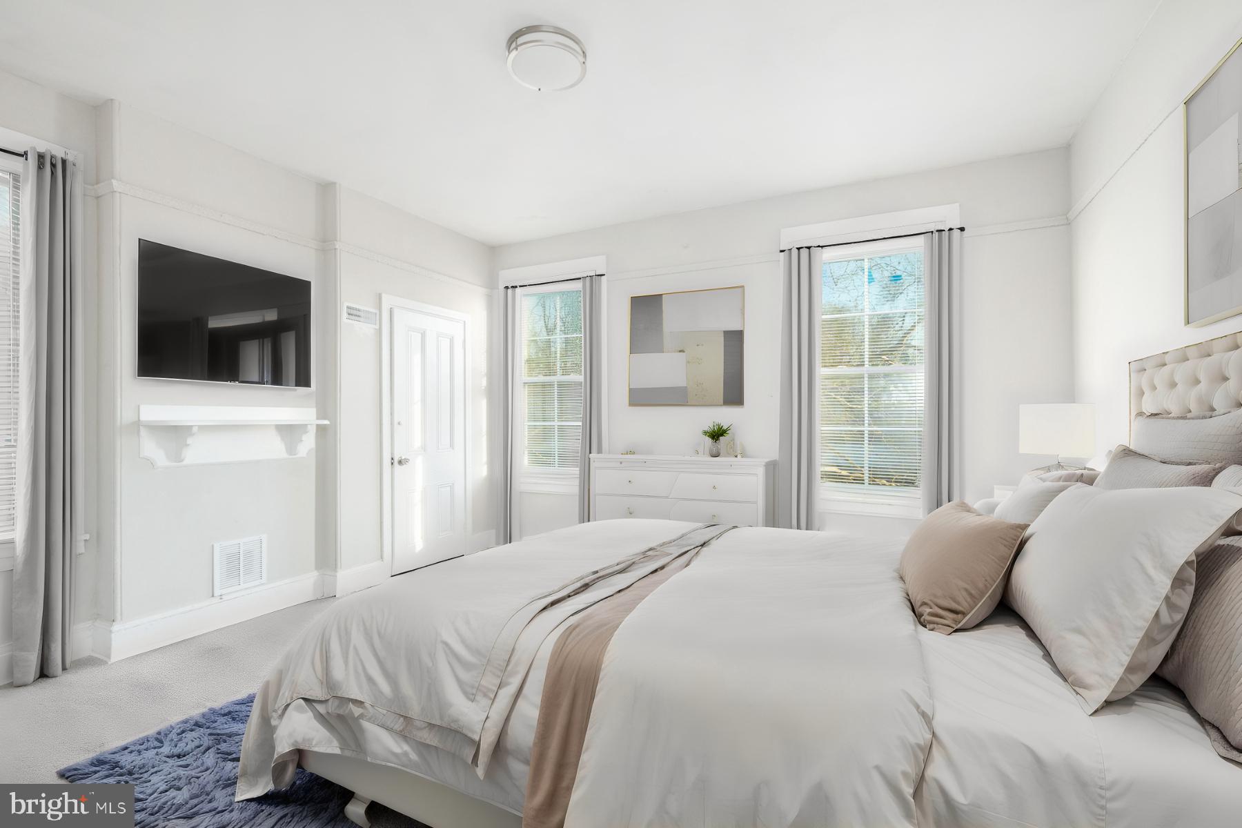 BELMONT - Residential