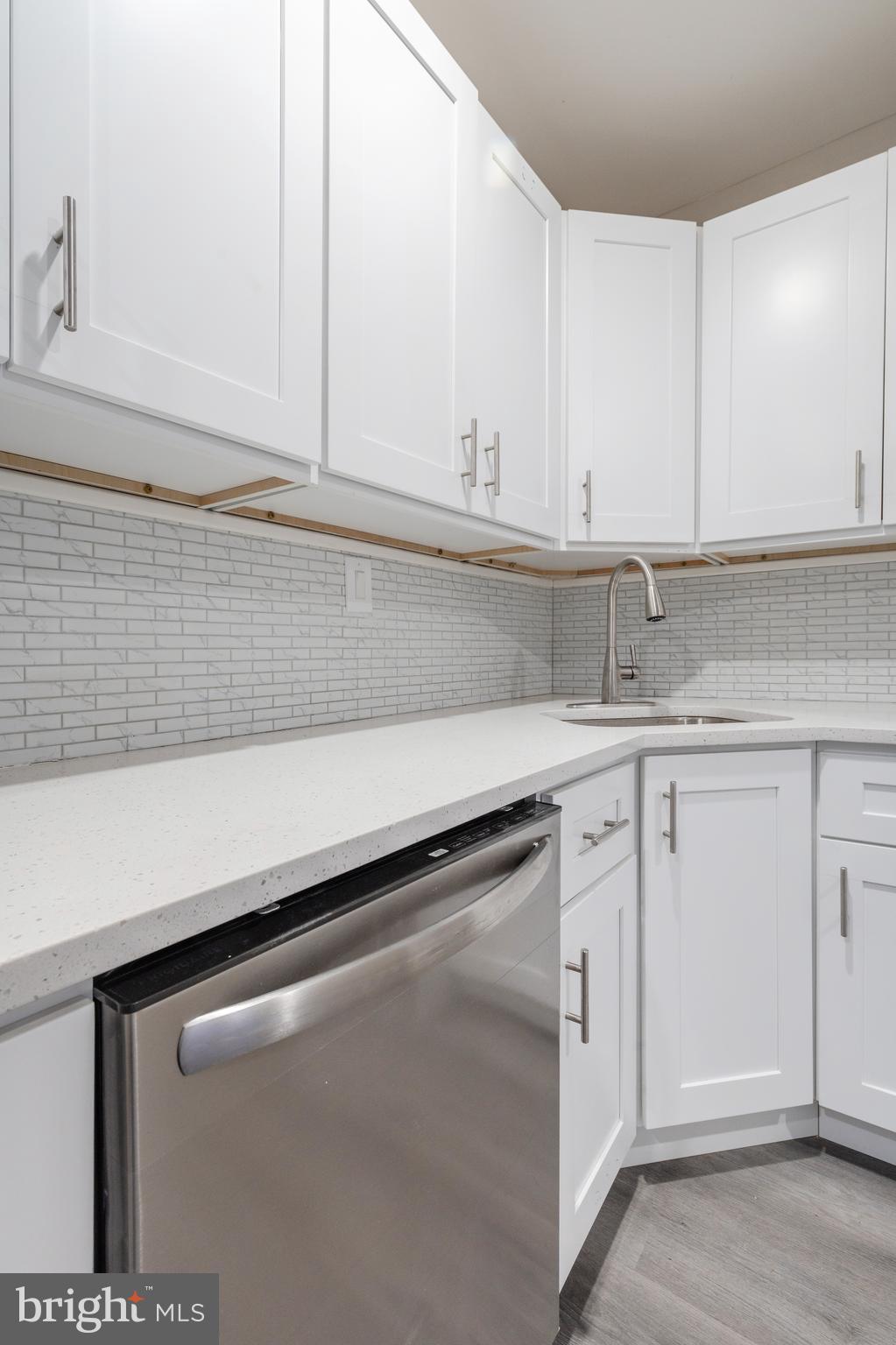 BELMONT - Residential