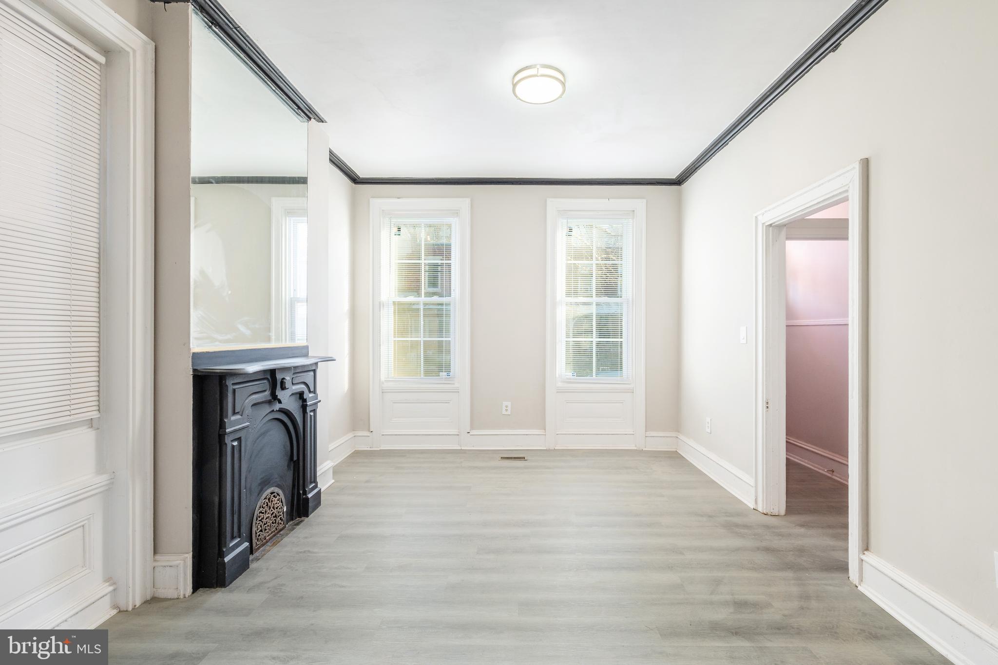 BELMONT - Residential