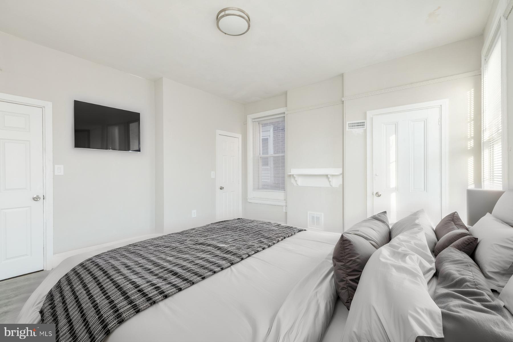 BELMONT - Residential