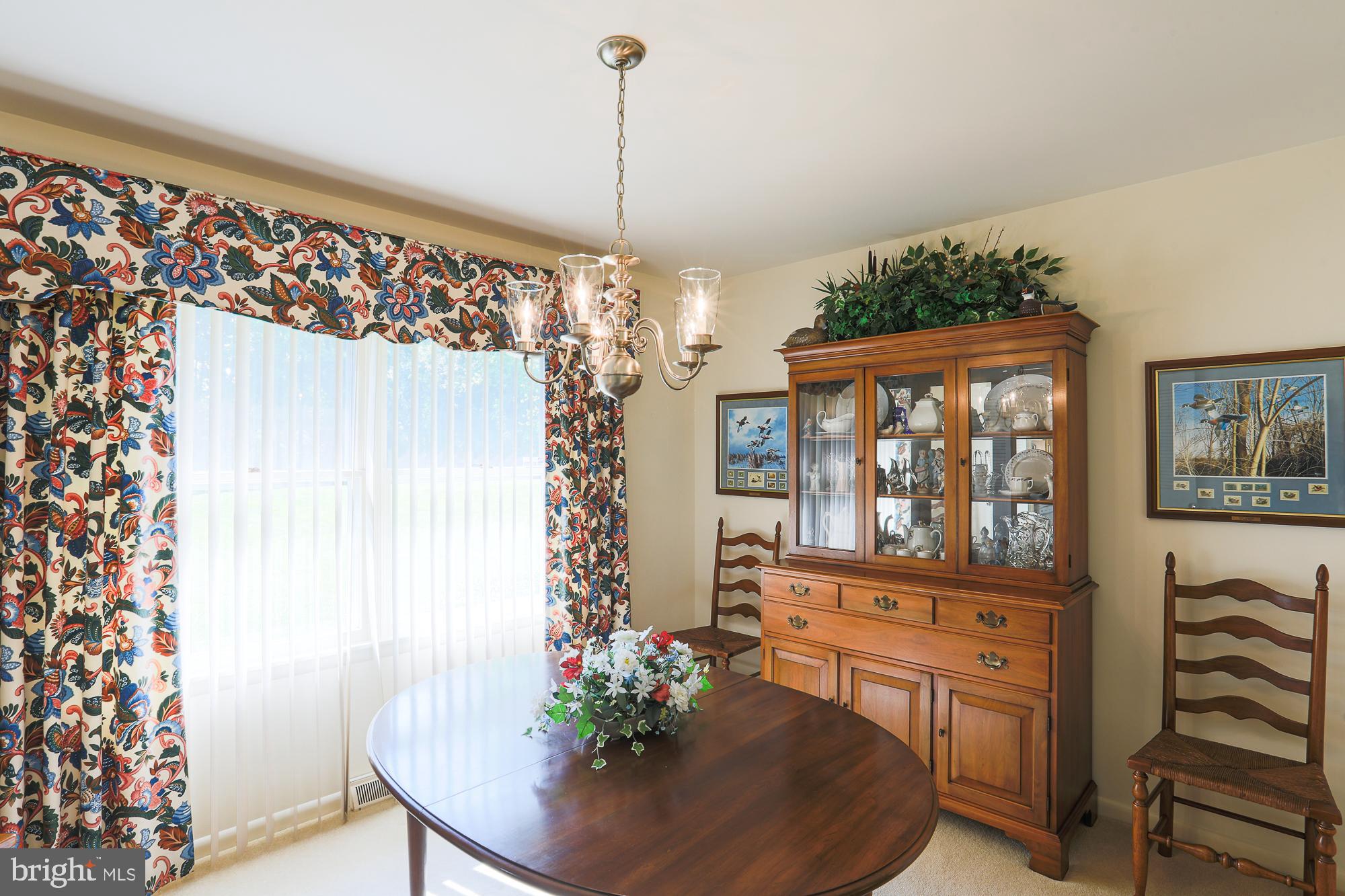 MADONNA MANOR - Residential