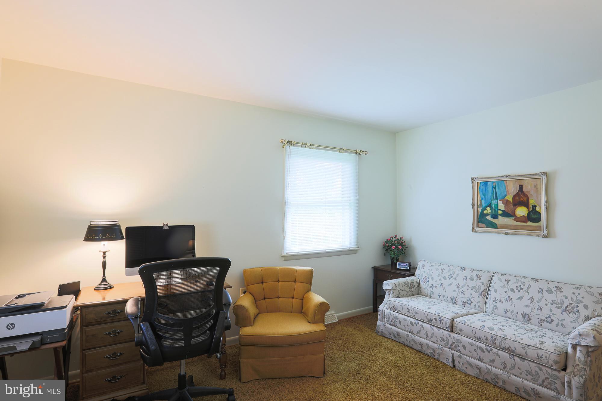 MADONNA MANOR - Residential