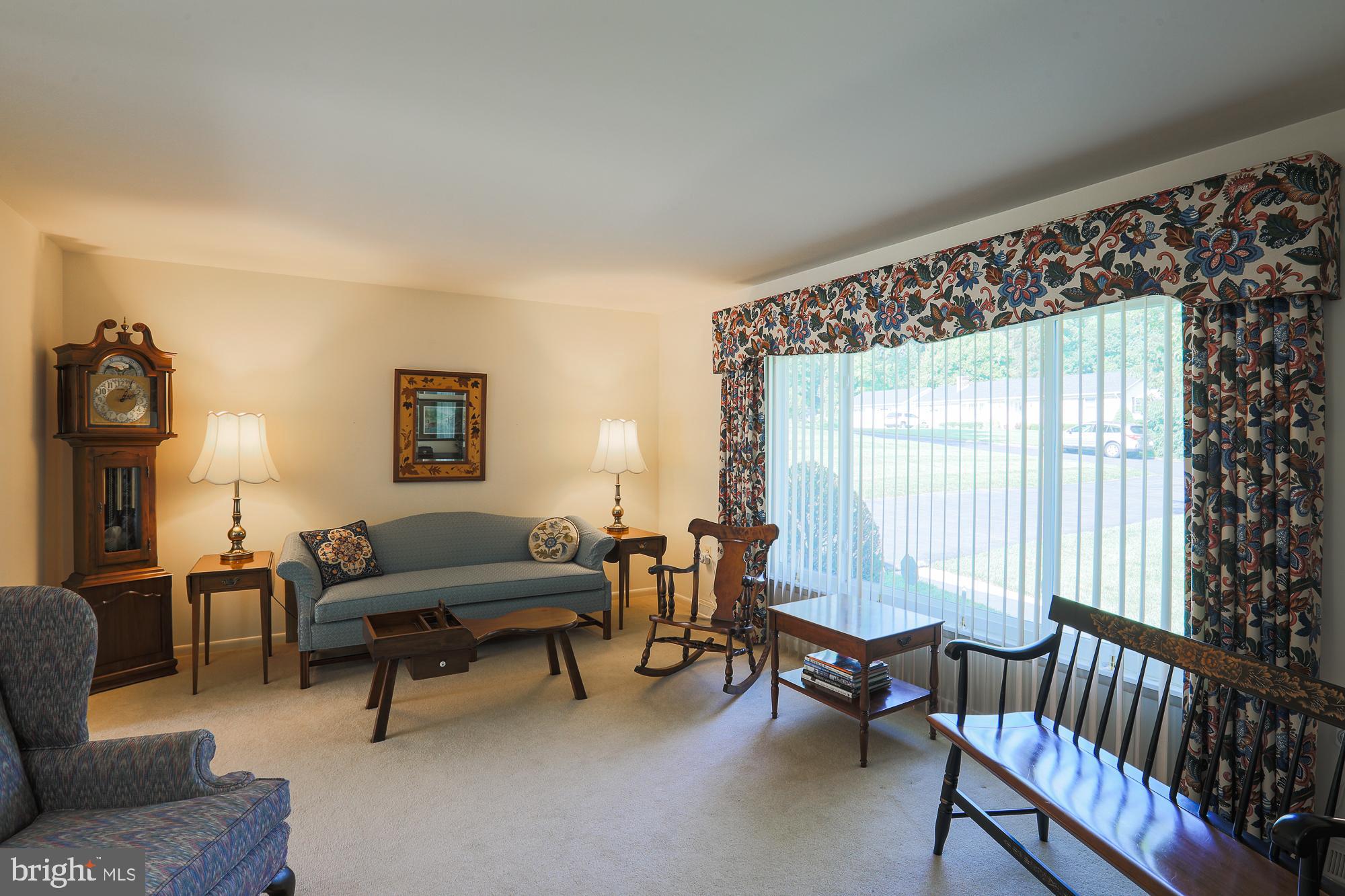 MADONNA MANOR - Residential