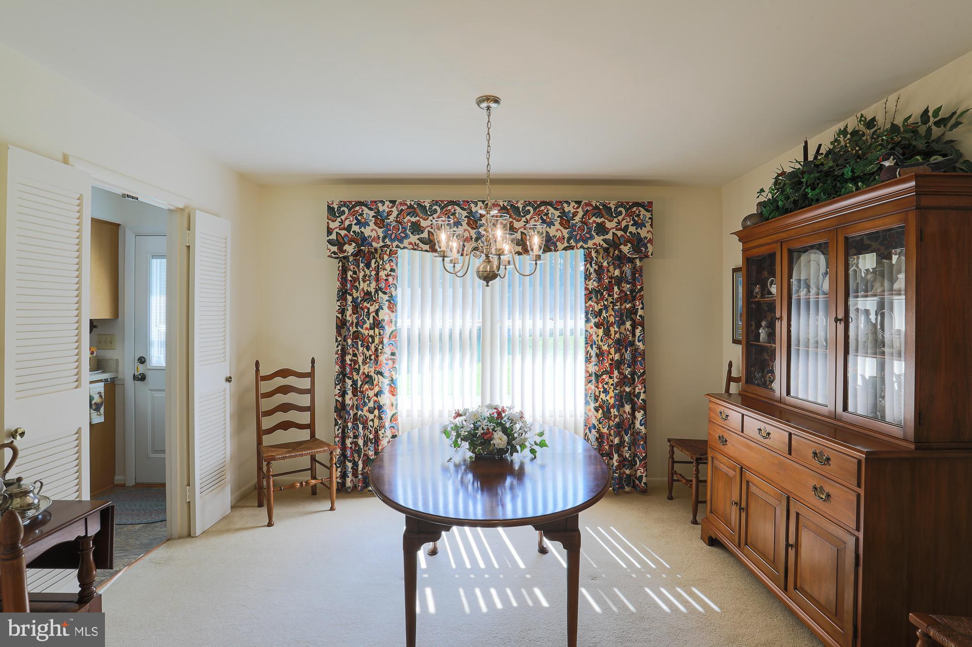 MADONNA MANOR - Residential