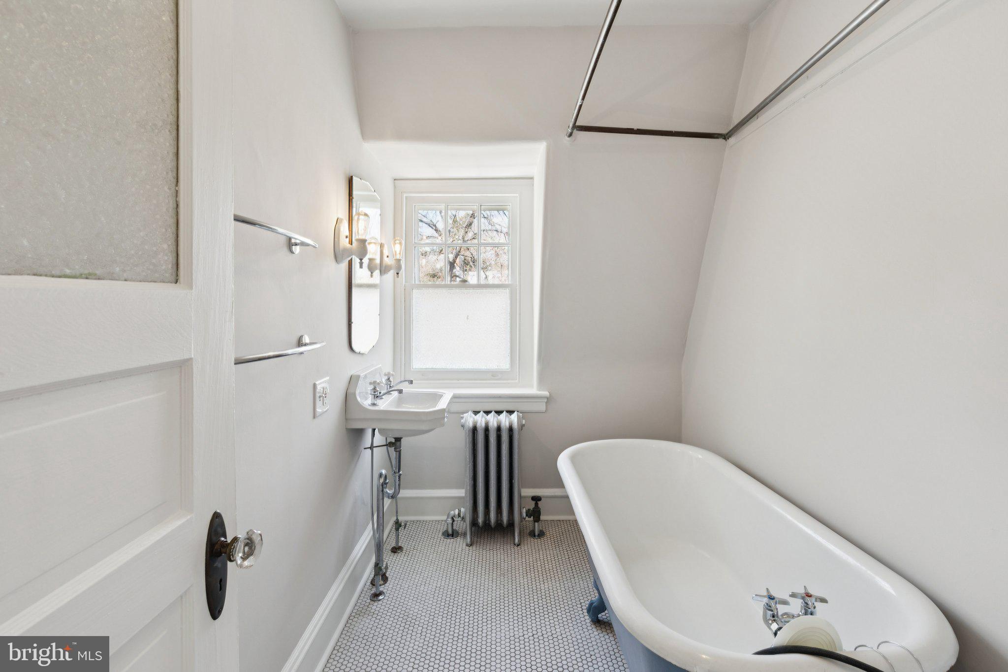 MT AIRY (WEST) - Residential