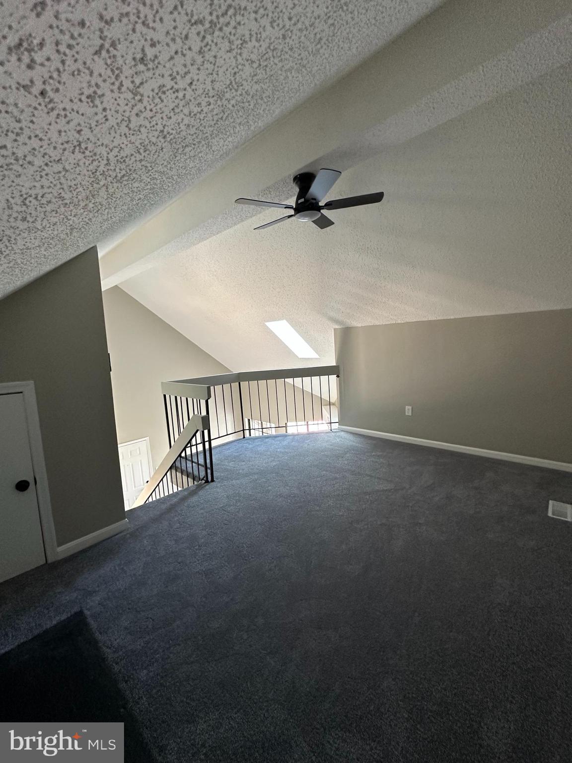 THE TIERS OF LAUREL LAKE - Residential