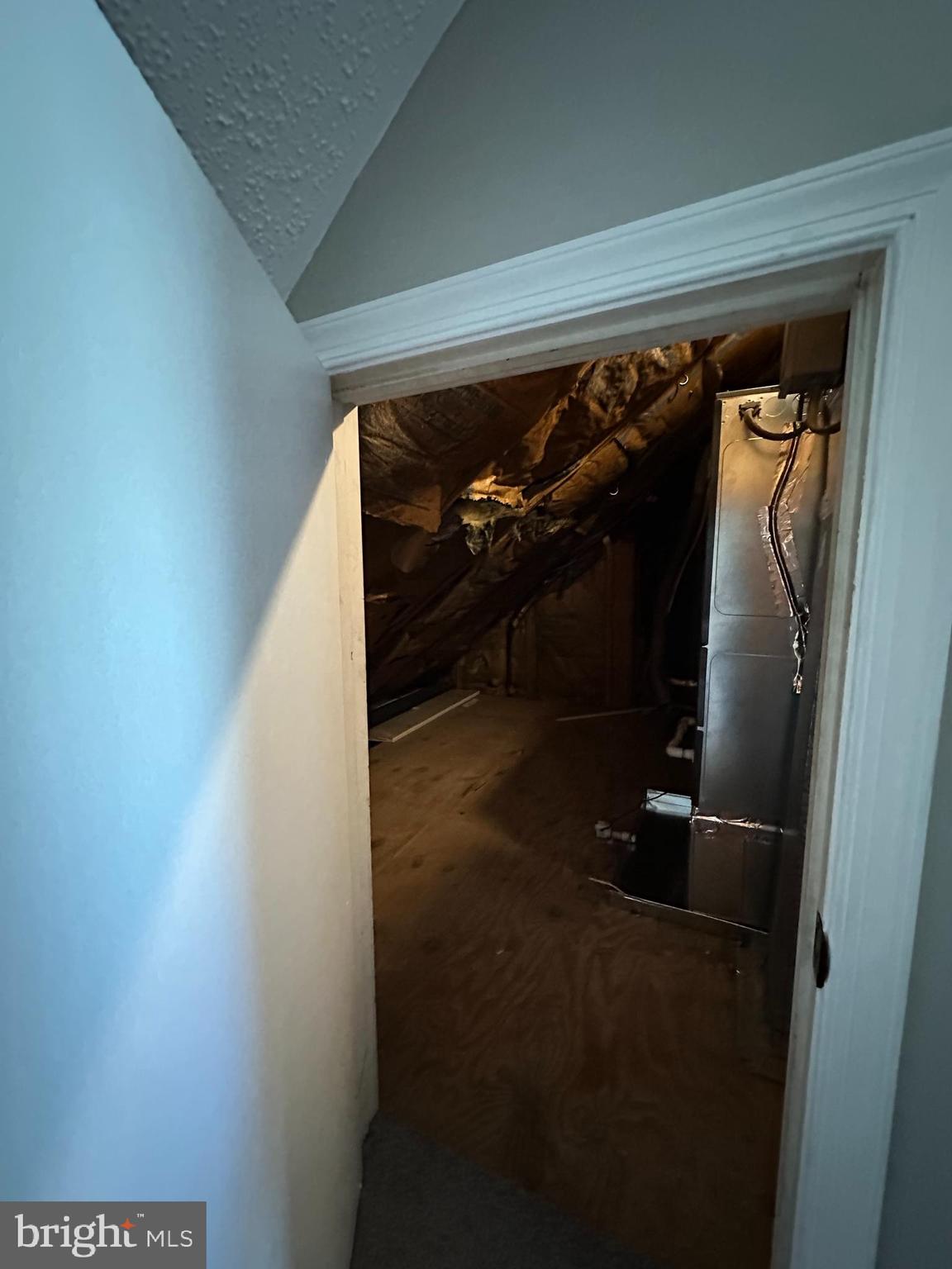 THE TIERS OF LAUREL LAKE - Residential