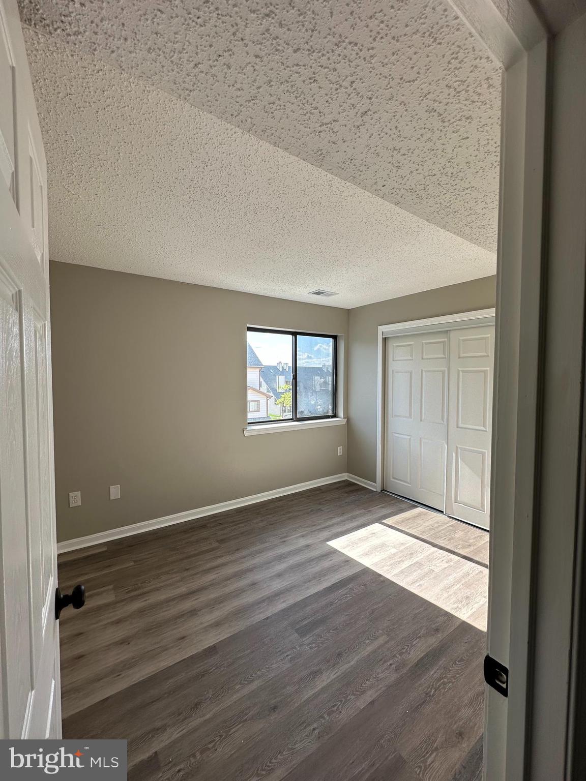 THE TIERS OF LAUREL LAKE - Residential