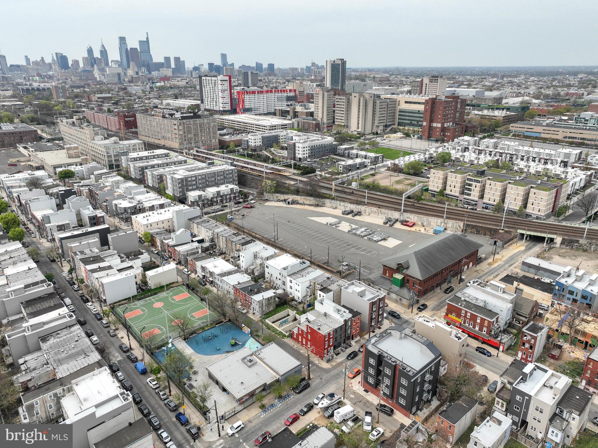 NORRIS SQUARE - Commercial Sale