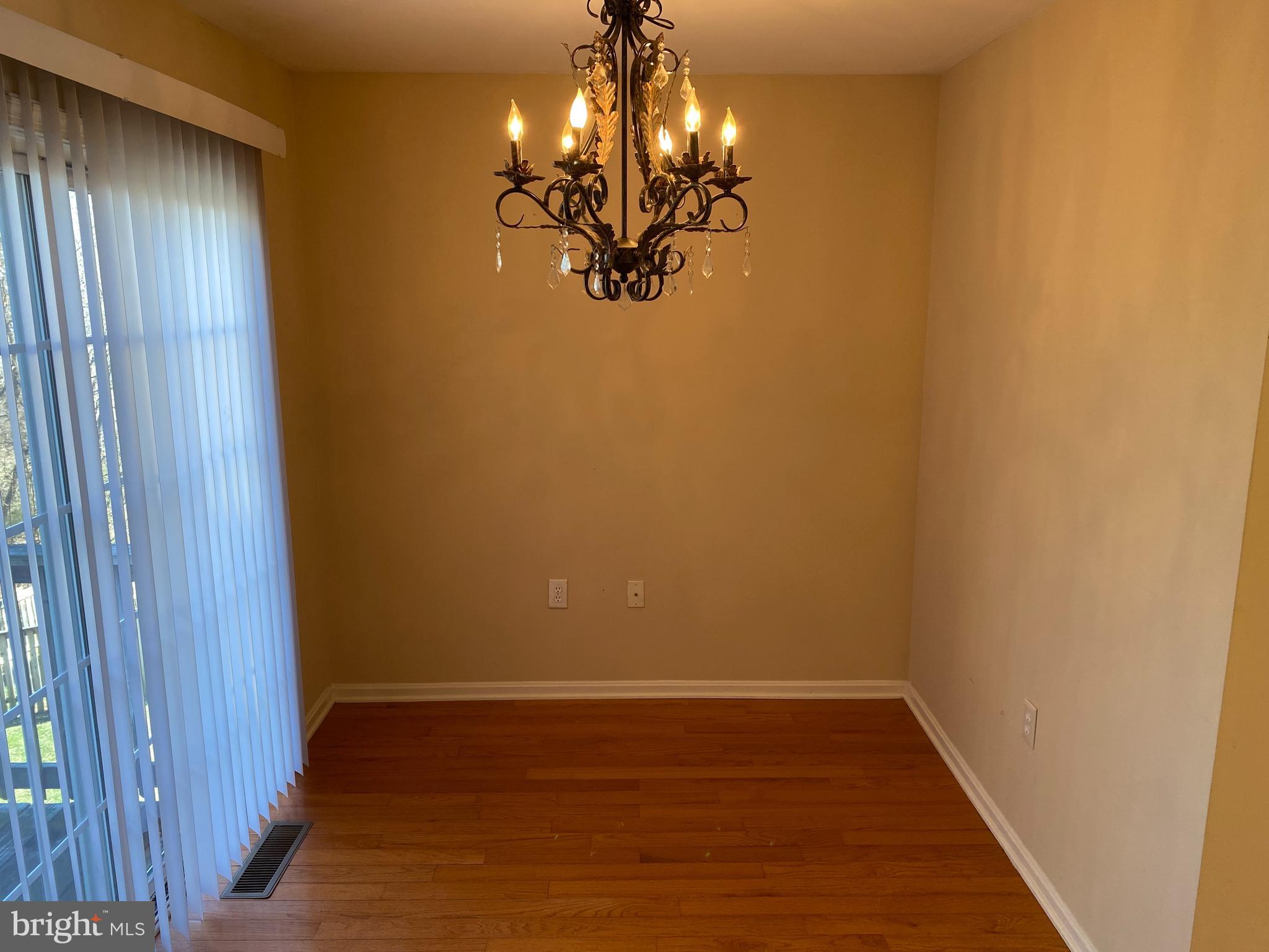 HAMMONDS MILL - Residential Lease