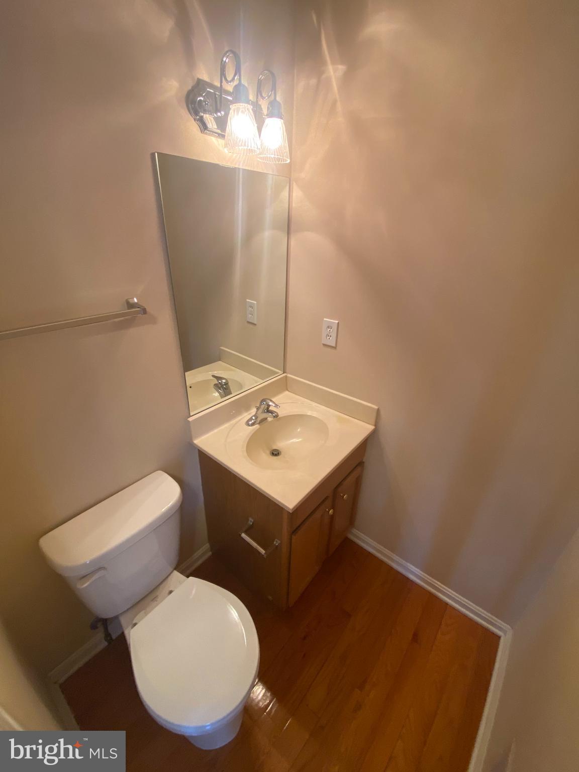 HAMMONDS MILL - Residential Lease