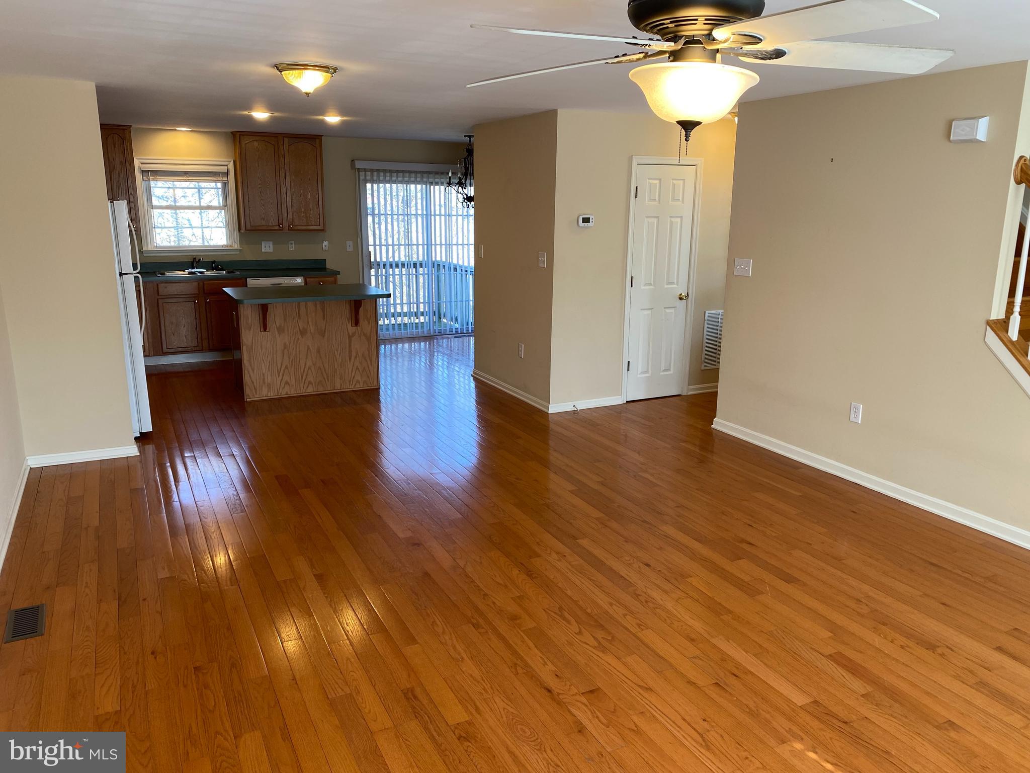 HAMMONDS MILL - Residential Lease