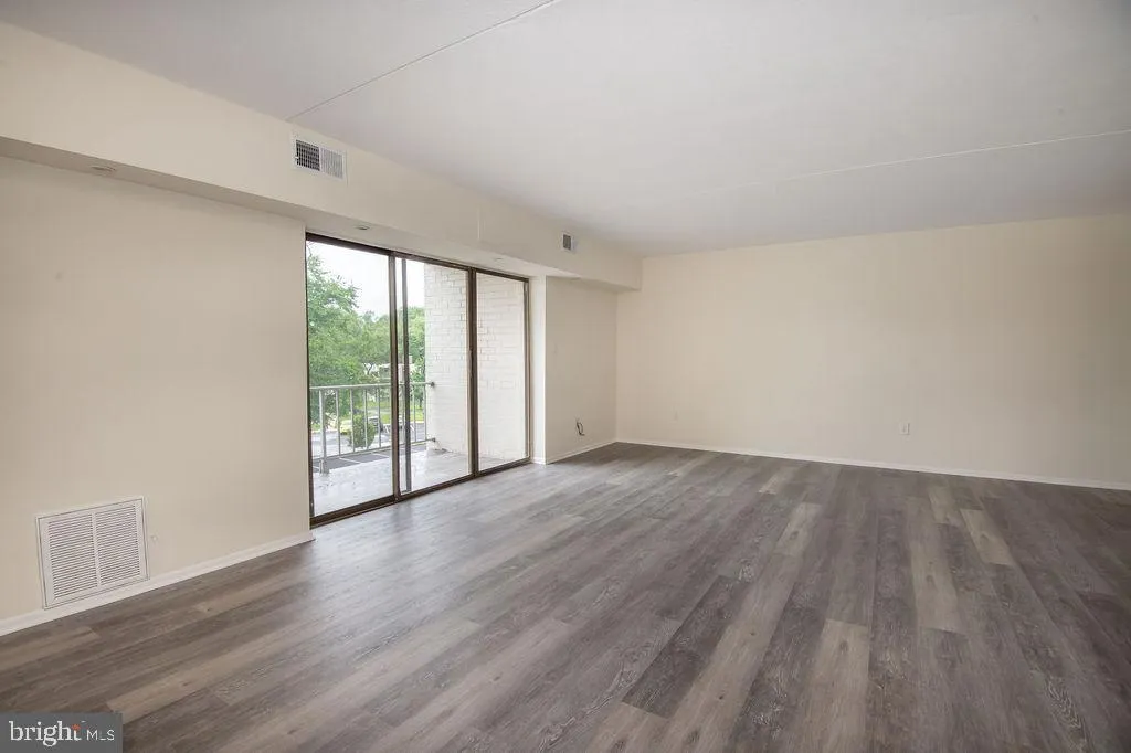 Newark, Delaware 19713, United States, 2 Bedrooms Bedrooms, ,1 BathroomBathrooms,Residential,Active,141505