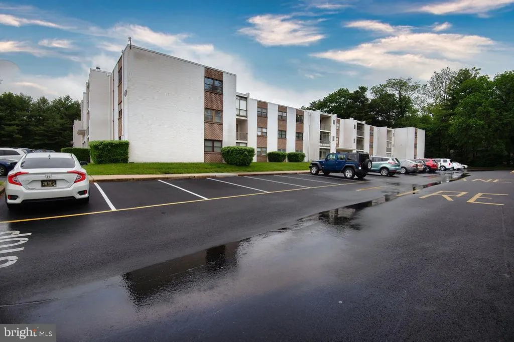 Newark, Delaware 19713, United States, 2 Bedrooms Bedrooms, ,1 BathroomBathrooms,Residential,Active,141505