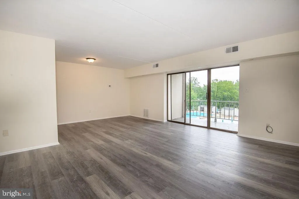 Newark, Delaware 19713, United States, 2 Bedrooms Bedrooms, ,1 BathroomBathrooms,Residential,Active,141505