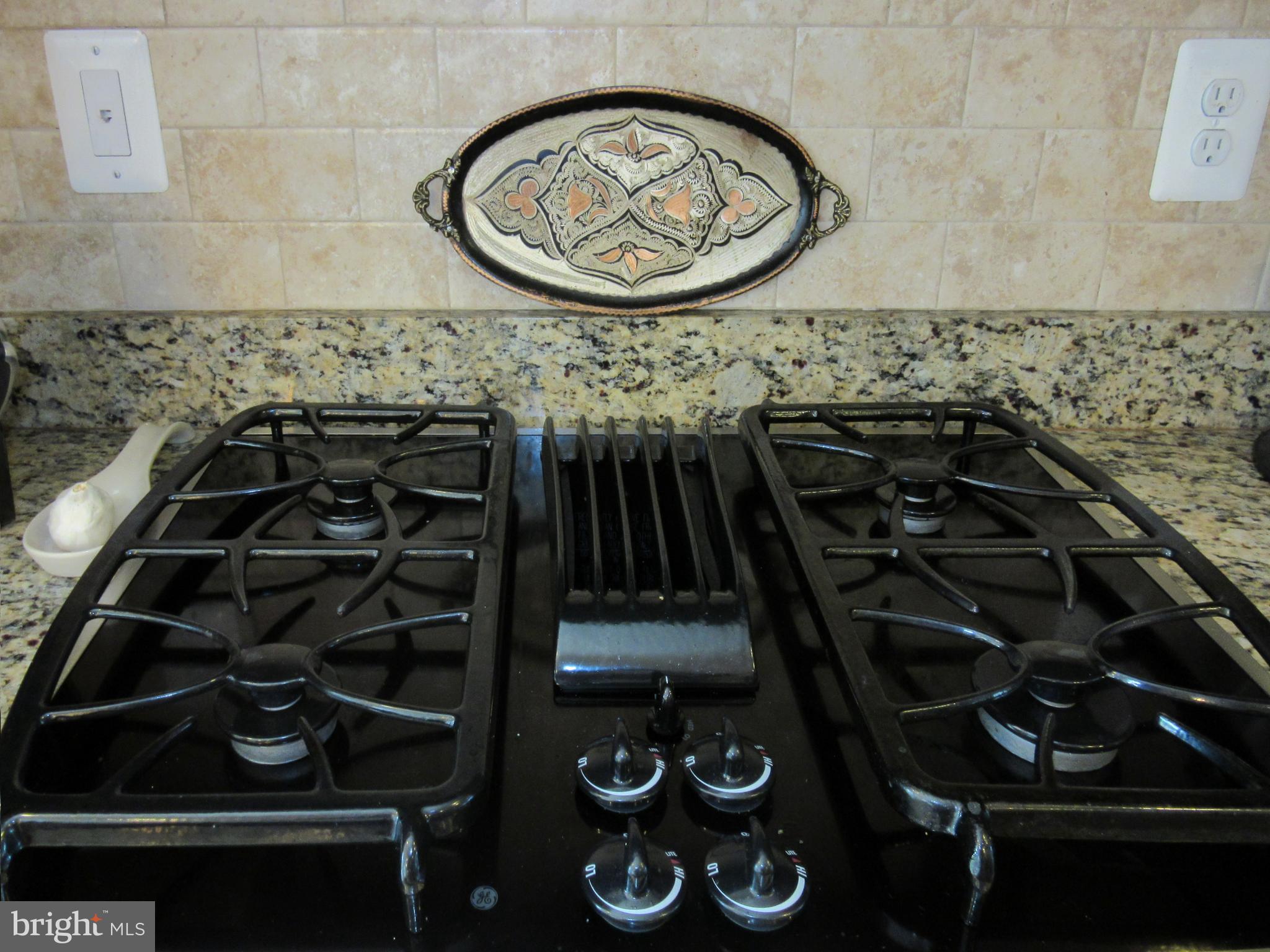 OCCOQUAN HEIGHTS - Residential Lease