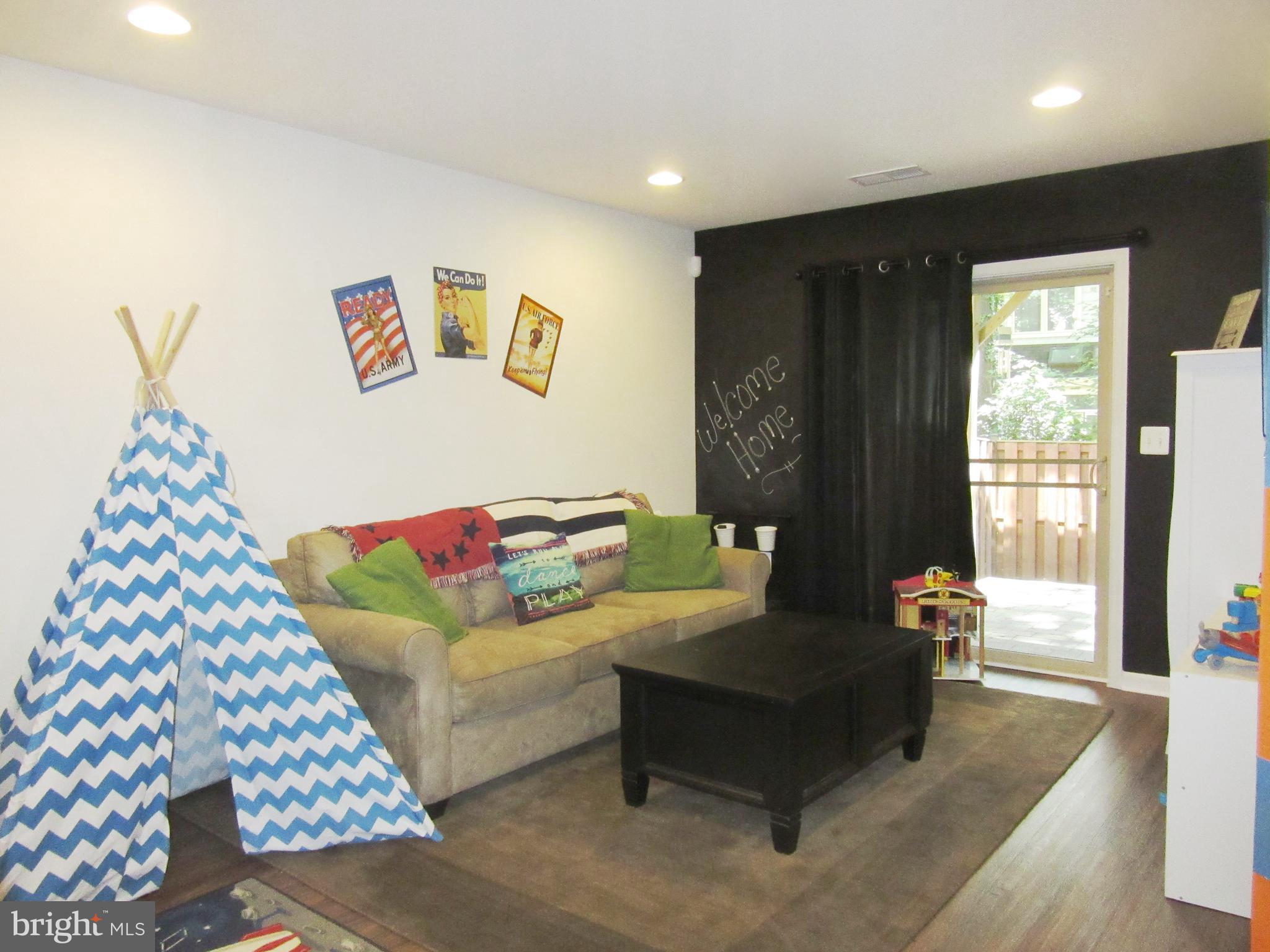 OCCOQUAN HEIGHTS - Residential Lease