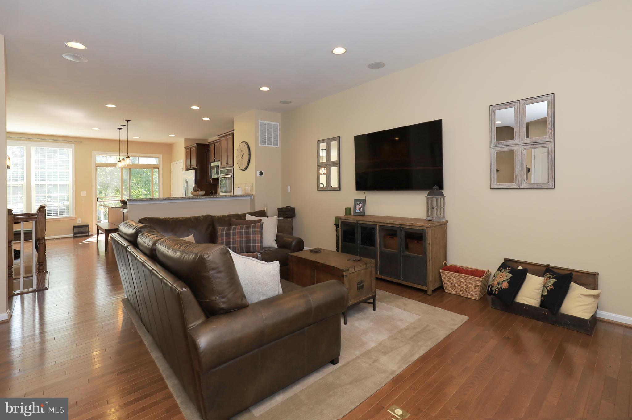 OCCOQUAN HEIGHTS - Residential Lease