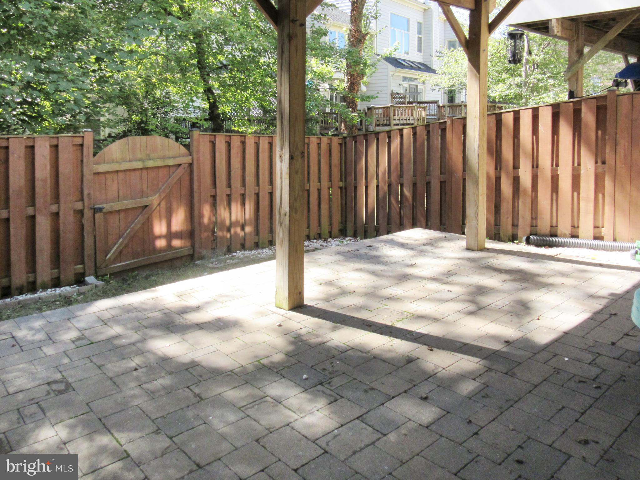 OCCOQUAN HEIGHTS - Residential Lease