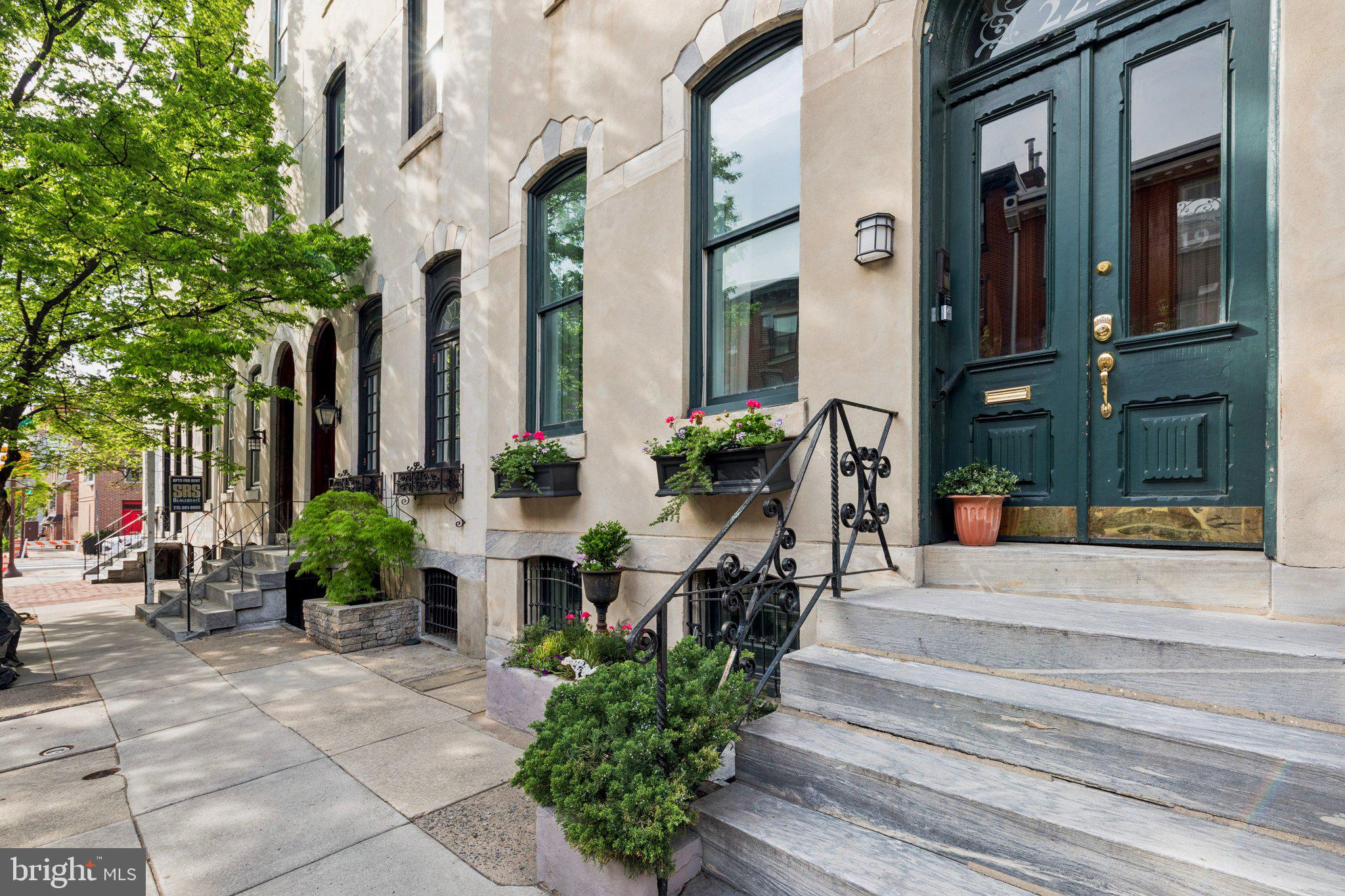 RITTENHOUSE SQUARE - Residential