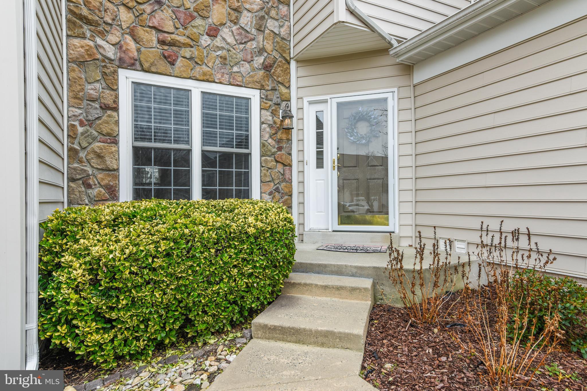 SOUTH RIDING - Residential