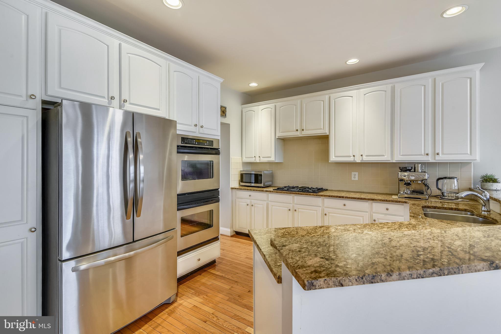 SOUTH RIDING - Residential